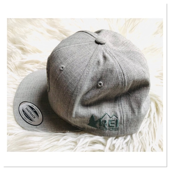 REI Coop Graphic Hat Gray Fresh Tracks Leadership Front Patch Snap Back One Size - Picture 3 of 8